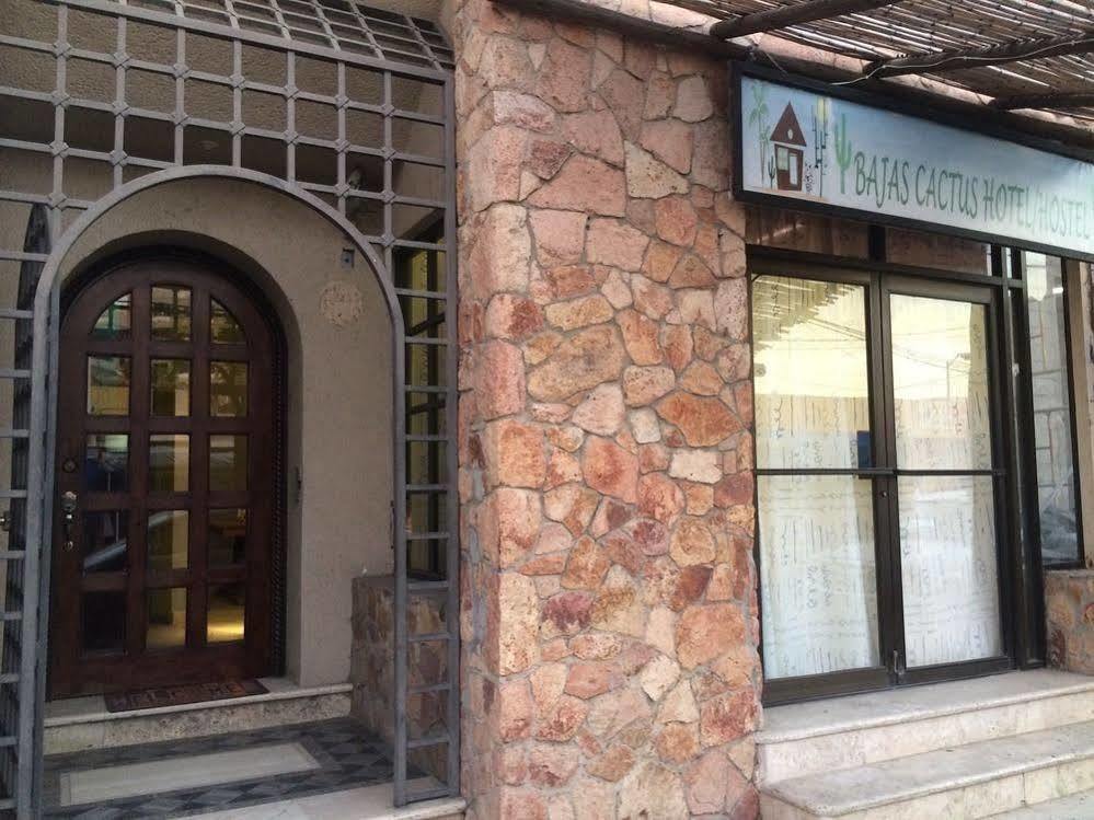 Bajas Cactus Hostel Cabo San Lucas Exterior photo
